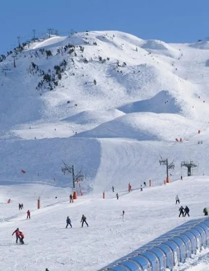 Mcastet, Casita Aranesa En El Valle De Aran Bosost  España